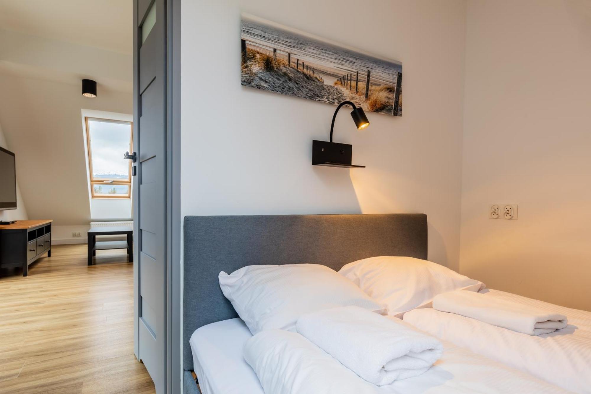 Rentplanet - Apartamenty Schroniskowa 斯克拉斯卡波伦巴 外观 照片
