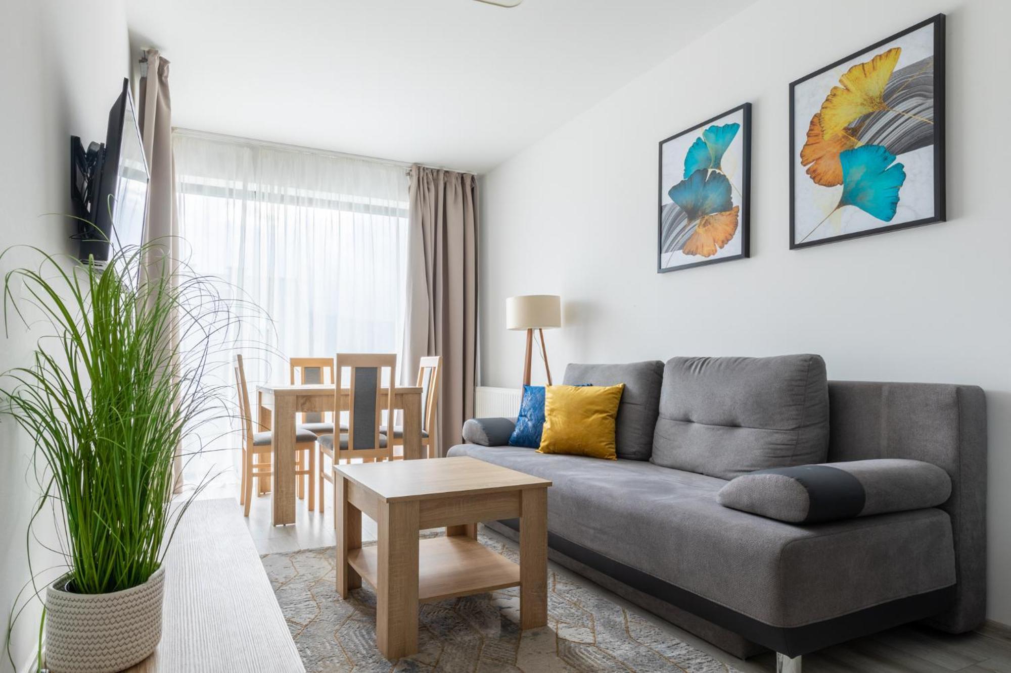 Rentplanet - Apartamenty Schroniskowa 斯克拉斯卡波伦巴 外观 照片