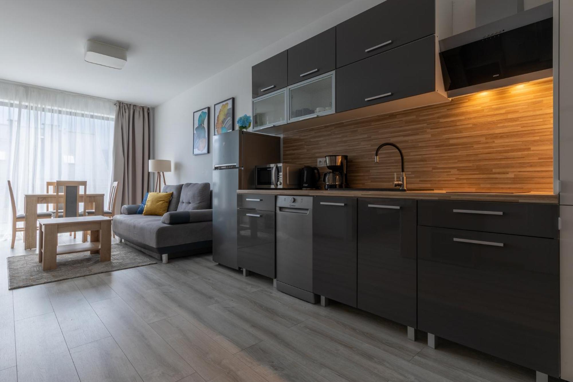 Rentplanet - Apartamenty Schroniskowa 斯克拉斯卡波伦巴 外观 照片