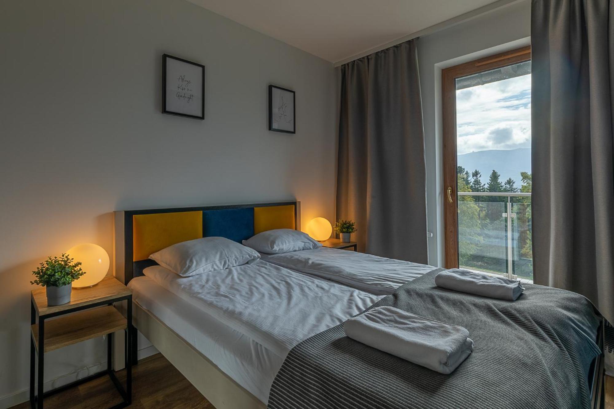 Rentplanet - Apartamenty Schroniskowa 斯克拉斯卡波伦巴 外观 照片